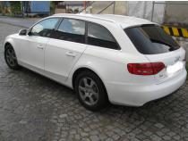 Osobní vůz po tónování skel autofólií